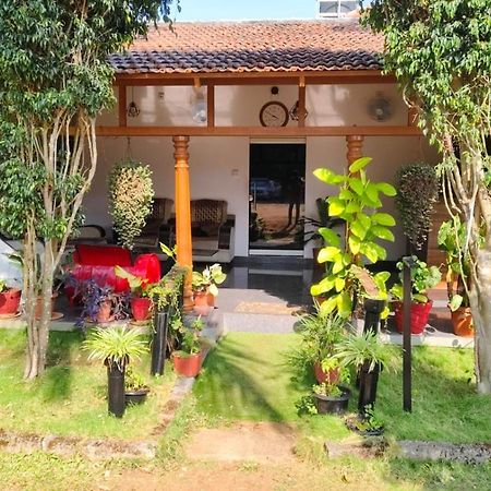 Plumeria Resort Kushālnagar Esterno foto